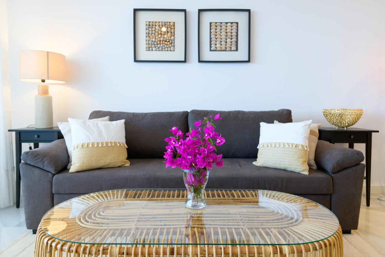 Sol Eterno - Luxury Aparmtent With Direct Oceanview And Extra Services كوستا تاغيسي المظهر الخارجي الصورة